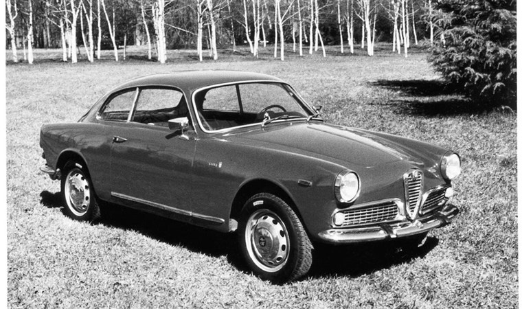 Alfa Romeo iki modelinin yıldönümünü kutluyor: 70 yıllık tarih…