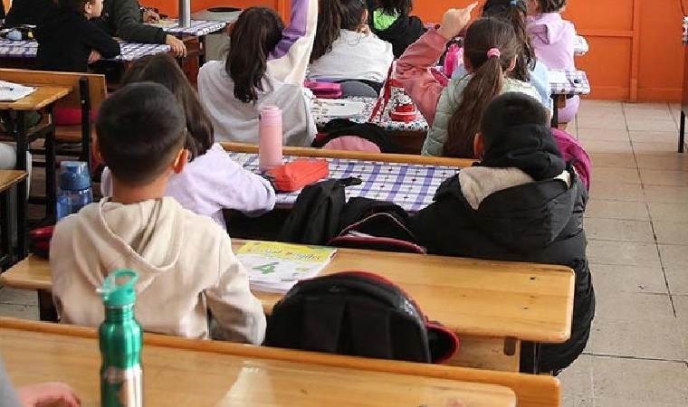 Yarın okullar tatil mi? 11 Ocak İstanbul’da okullar tatil mi olacak? Hangi illerde okullar tatil?