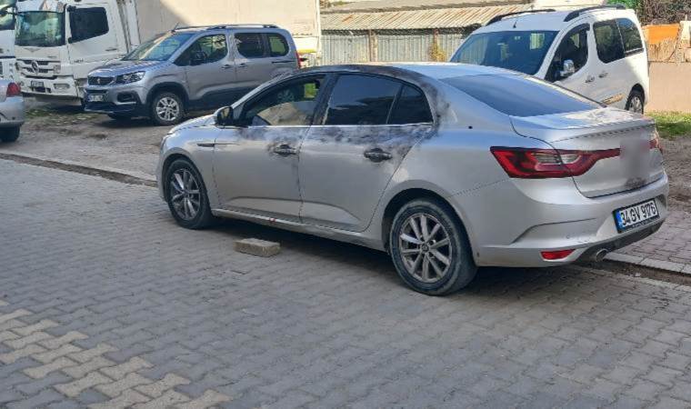 Esenyurt’ta sokak ortasında kurşun yağdırdılar… 1 ağır yaralı!