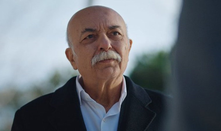 Beyin kanaması geçirmişti… Oyuncu Settar Tanrıöğen’in sağlık durumunda yeni gelişme: Doktorundan açıklama geldi!