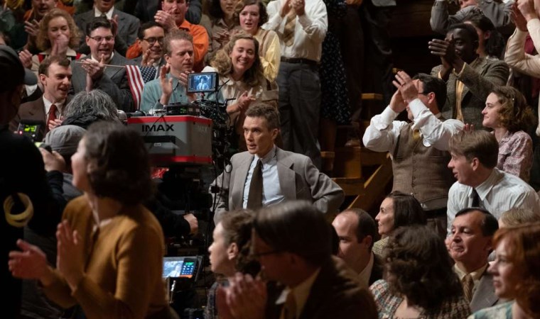 ‘Oppenheimer’ şaşırtmadı 13 adaylıkla zirveyi kaptı!