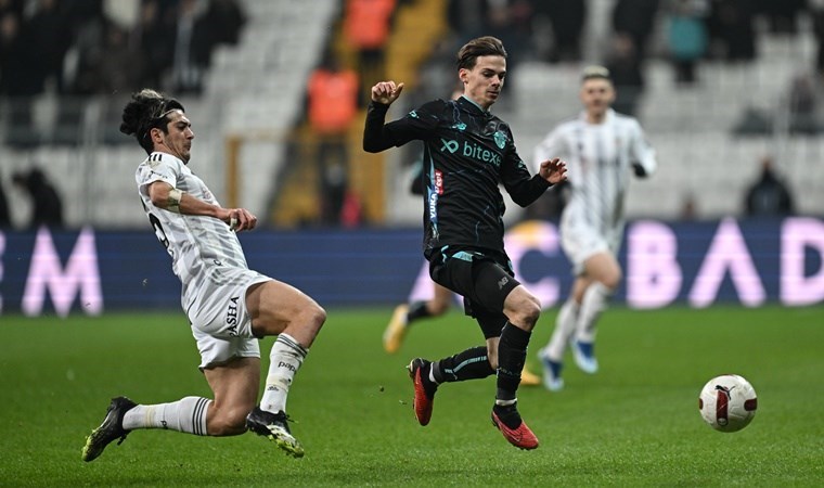 Beşiktaş taraftarından tepki!