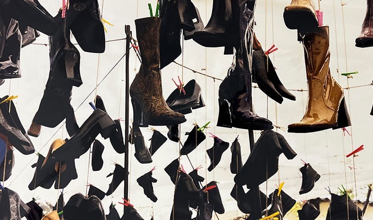 Anna Laudel İstanbul’da, Serpil Yeter’in ‘Başka Gör’ isimli fotoğraf sergisi açıldı: Pazarda zaman yolculuğu