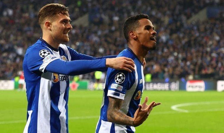 Porto, Arsenal’i 90+4’te devirdi