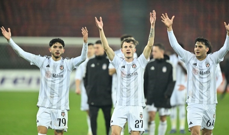 Beşiktaş ile yollar ayrılmıştı: Emirhan Delibaş’ın babasından şok suçlama!
