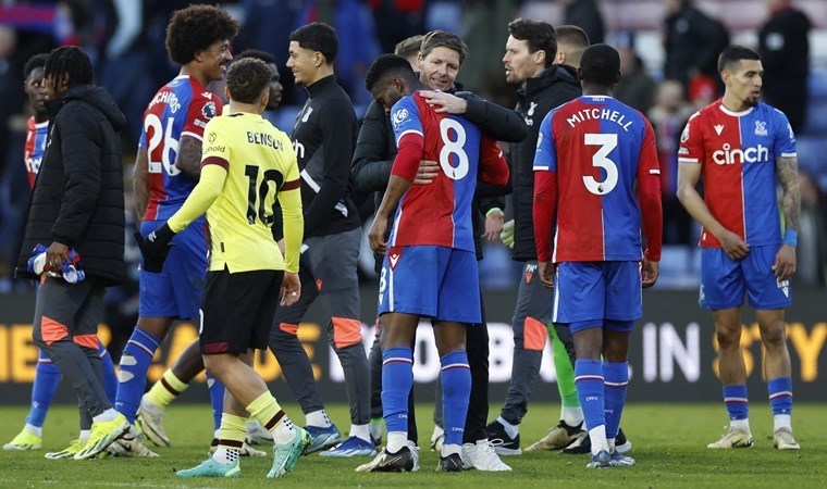 Crystal Palace 3 puanı 3 golle aldı