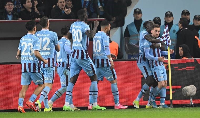 Spor yazarları Trabzonspor – Başakşehir maçını yorumladı: ‘Sihirli bir değnek gibi’