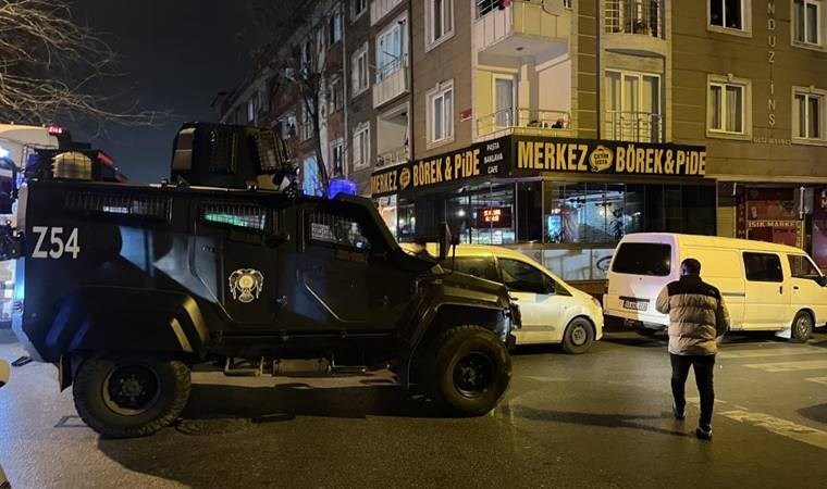 Avcılar’da polis ile şüpheli şahıslar arasında çatışma!