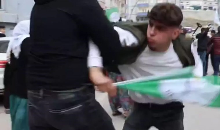 DEM Parti mitinginde ‘yasadışı slogan attıkları’ gerekçesiyle gözaltına alınan 6 kişi serbest bırakıldı