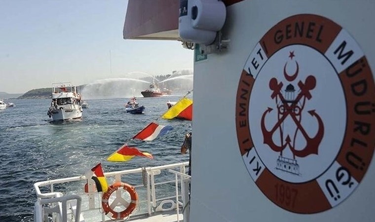 Son Dakika… Acı haberi Kıyı Emniyeti duyurdu: Denize düşen kılavuz kaptan şehit oldu