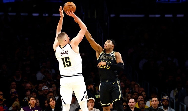 NBA’de Nikola Jokic devleşti: Denver Nuggets, Los Angeles Lakers’ın serisini sona erdirdi!