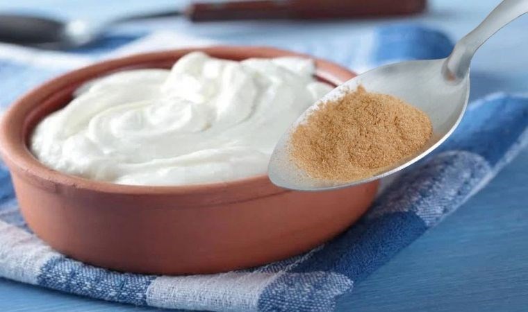 İki haftada 2 beden incelten diyet: Yoğurdun üstüne bir çay kaşığı atıp tüketin!
