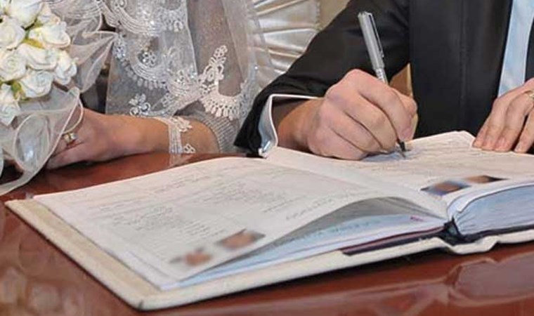 Bugün çiftler nikah masasına oturmayı tercih etmiyor