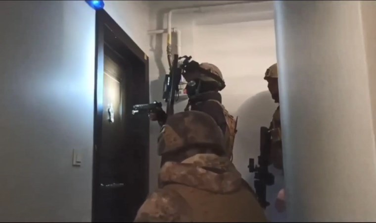 İstanbul’da 3 suç örgütüne operasyon: 17 gözaltı