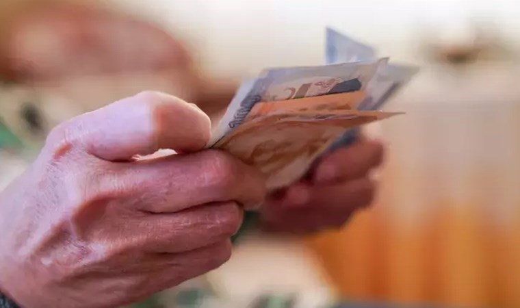Emekli bayram ikramiyesi ne kadar olacak? Ekonomist Bozoğlu aldığı duyumu paylaştı