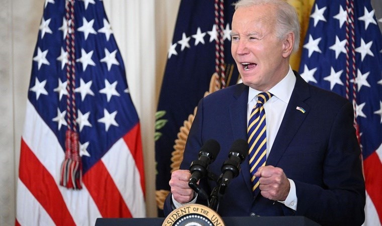 Joe Biden’ın kravatıyla dalga geçti: Çaresiz durumda