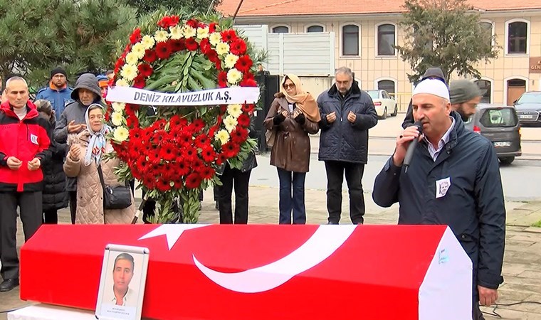 Şehit Kılavuz Kaptan Oğuz Kök’e Üsküdar’da veda töreni