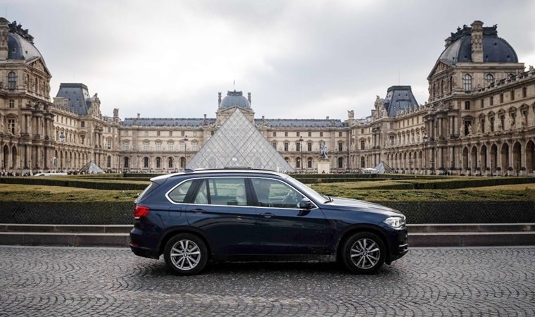 Paris’te çevreciler kazandı: SUV kullananlara kötü haber