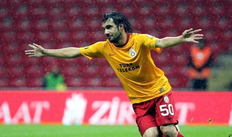 Engin Baytar: ‘Düdüğü hakem değil başkaları çalıyor’