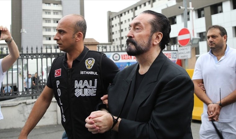Eğitim-Sen Başkanı’ndan MEB’deki müfredat değişikliğiyle ilgili Adnan Oktar göndermesi: Kendisi cezaevinde fikirleri MEB’de!