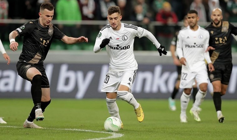 Beşiktaş, Ernest Muci transferini resmen açıkladı!