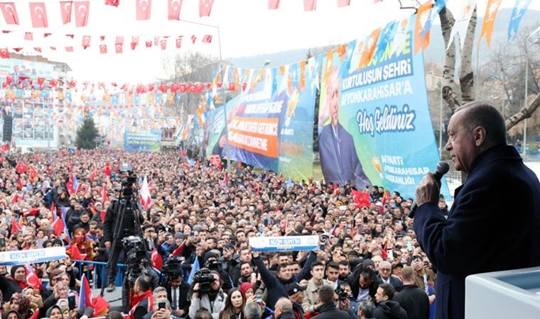 CHP’li Köksal, Erdoğan’ı dinleyen kalabalığa seslendi: ‘Bir sıkıntı yaşadığınızda bana ulaşabilirsiniz’