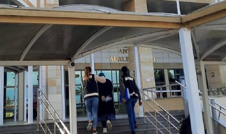 6 kişiyi dolandıran sosyal medya fenomeni yurt dışına kaçarken yakalandı!