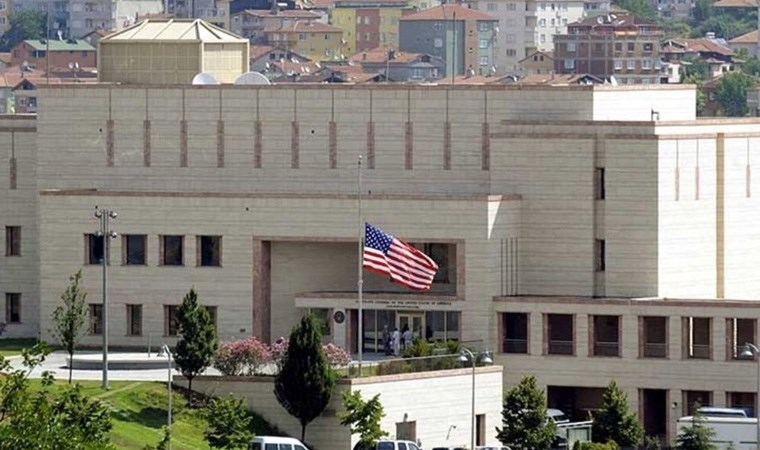 İstanbul’daki ABD Konsolosluğu’na girerken yakalanan şüpheliden ilginç savunma: Bir sonraki başkanları ben olacağım!