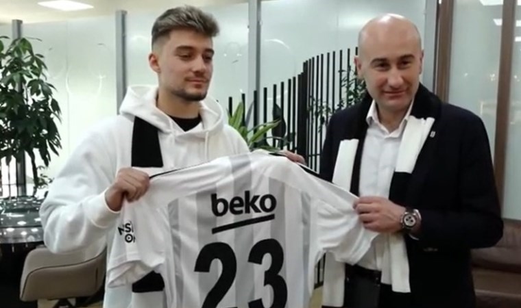 Beşiktaş’ın yeni transferi Ernest Muci’den ilk açıklama: ‘Taraftarla buluşmak için sabırsızlanıyorum’