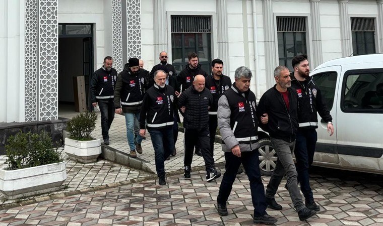 4 kişiyi yağmalamışlardı… Operasyonla yakalandılar