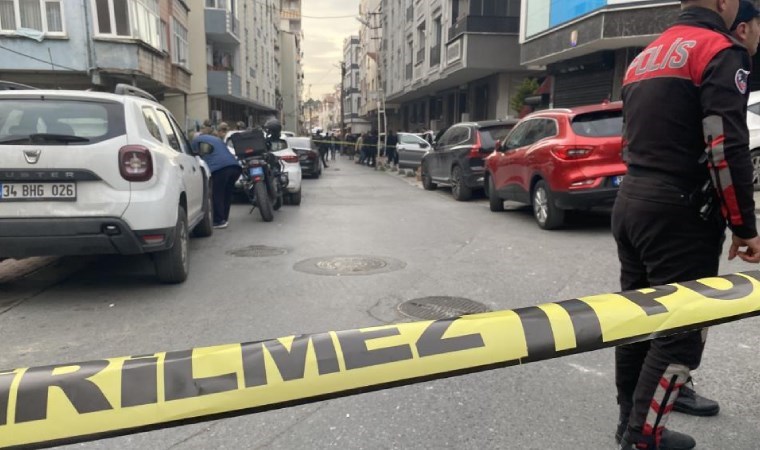 AKP’li Yeniay’ın seçim çalışmaları sırasında düzenlenen saldırıya siyasiler tepki gösterdi: ‘Saldırıyı lanetliyorum’