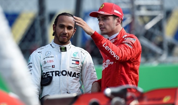 Resmi açıklama geldi: Hamilton, 2025’ten itibaren Ferrari’de!