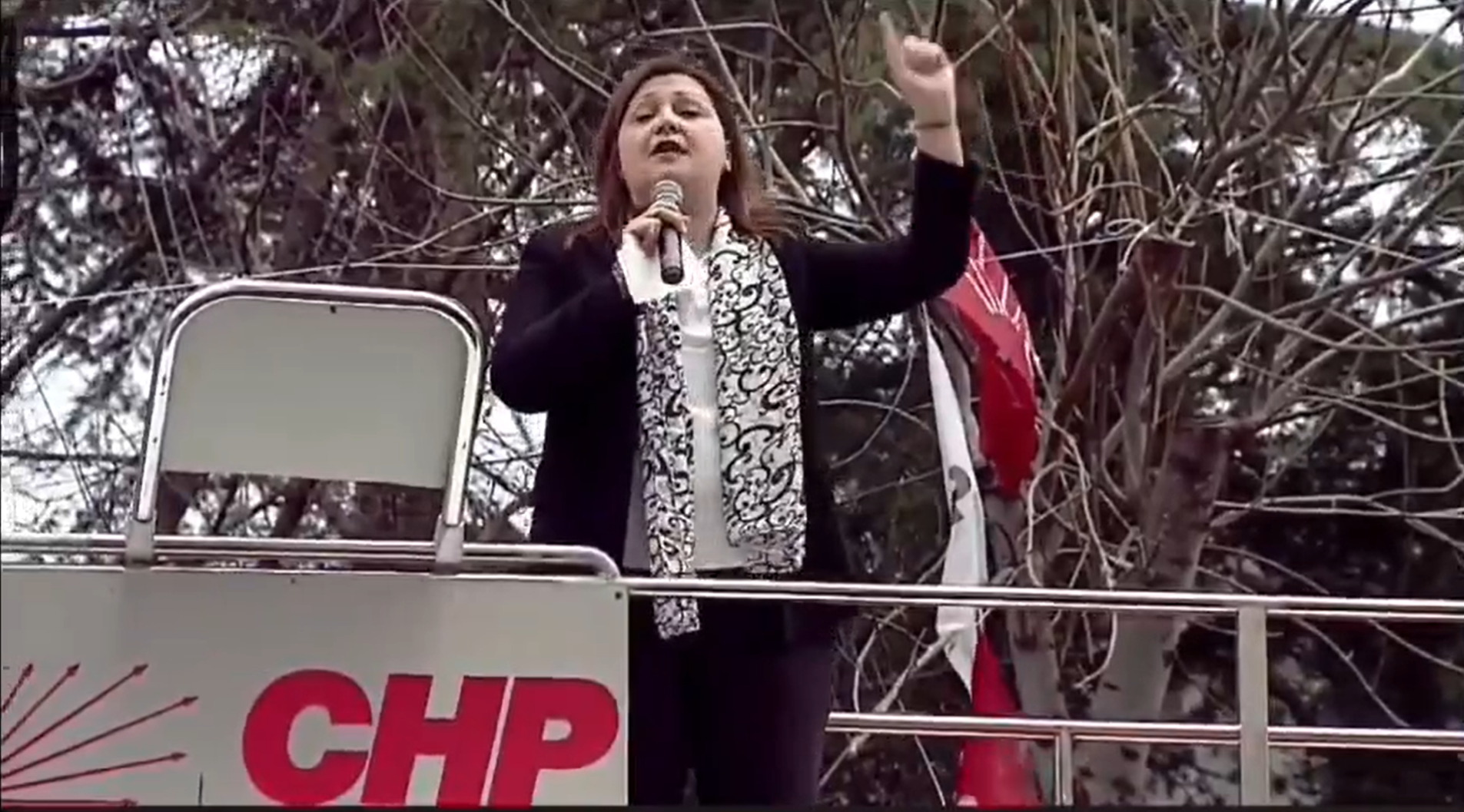 CHP Afyonkarahisar Belediye Başkan Adayı Burcu Köksal'ın sözleri neden tartışma yarattı, tepkiler ne oldu?