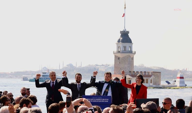 İBB Salacak sahilini İstanbullularla buluşturdu... Ekrem İmamoğlu: İsraf ve ihanet şebekelerine son vereceğiz