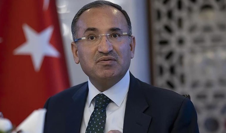 Eski Adalet Bakanı Bekir Bozdağ: Seçimlerin yenilenmesi halinde Erdoğan’ın üçüncü defa aday olması anayasal hakkıdır