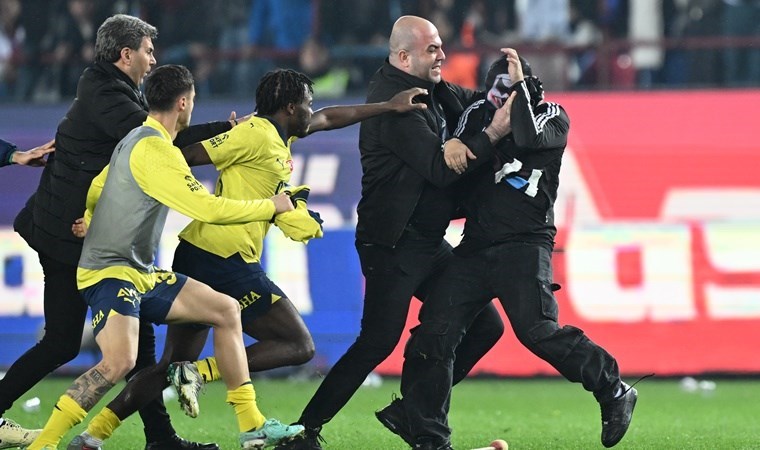 Fenerbahçeli futbolculara saldırı dünya basınında: ‘Türk futbolunda yeni bir talihsiz olay’