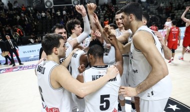 Beşiktaş Emlakjet final umudunu sürdürmek için sahaya çıkıyor – Son Dakika Spor Haberleri | Cumhuriyet