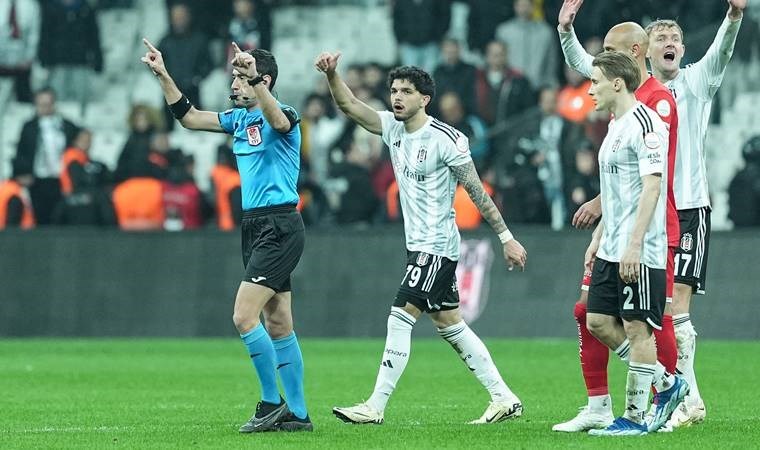 Eski hakemler Beşiktaş – Antalyaspor maçını değerlendirdi: Penaltı iptali doğru karar mı?