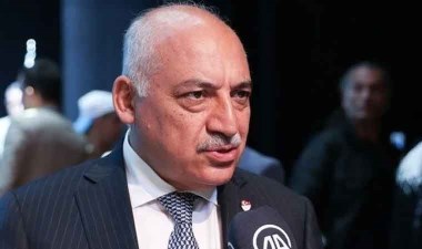 Milli takım ağır yenilgi almıştı: Maç sonrası Mehmet Büyükekşi'ye büyük tepki! – Son Dakika Spor Haberleri | Cumhuriyet