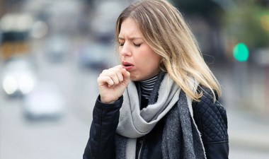 ASYOD Üyesi Prof. Dr. Tevfik Özlü: 'Uzayan öksürüğü ciddiye alın, bu bir alarmdır' – Son Dakika Sağlık,Yaşam Haberleri | Cumhuriyet