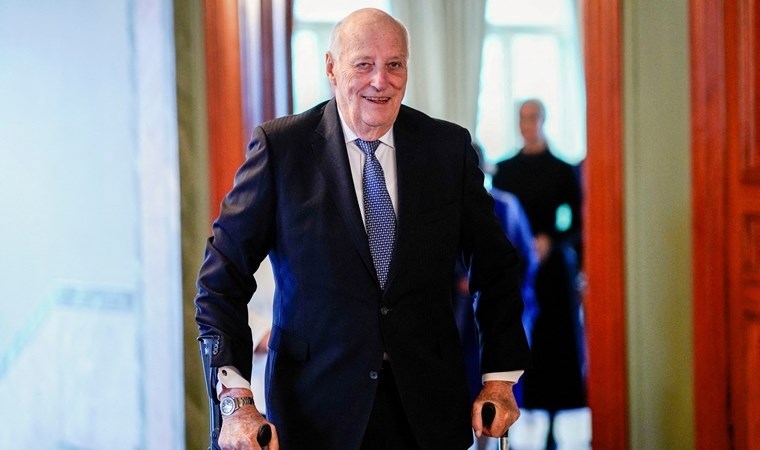 Hastaneye kaldırılmıştı: Krala kalp pili takıldı