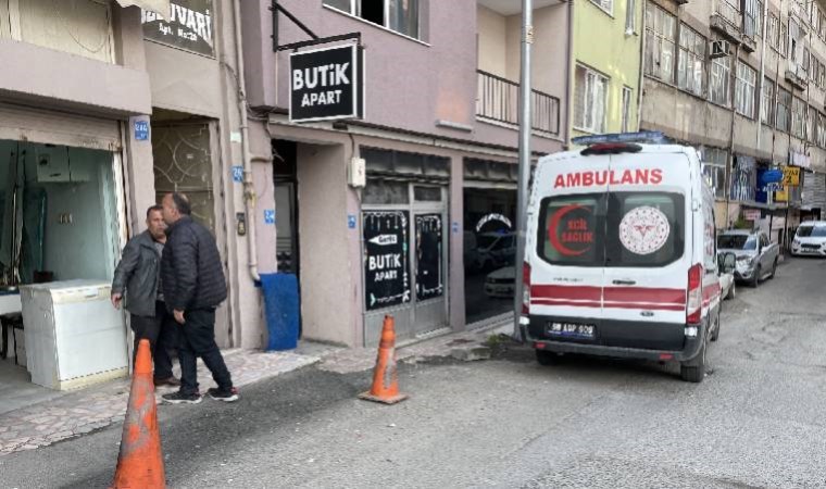 Faciadan dönüldü… Üçüncü kattan düşen bebek tente sayesinde kurtuldu!