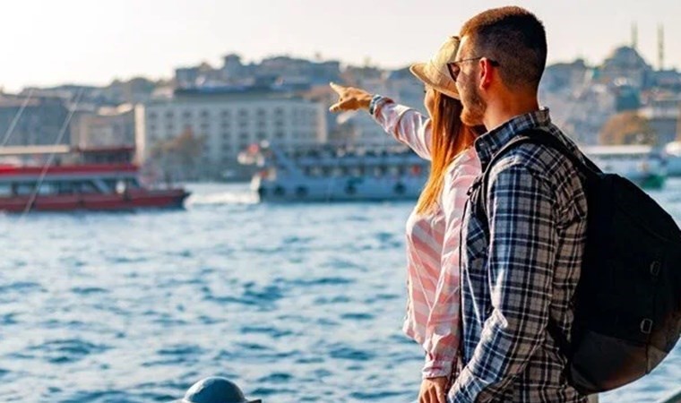 Yabancı turist girişi yüzde 22.68 arttı