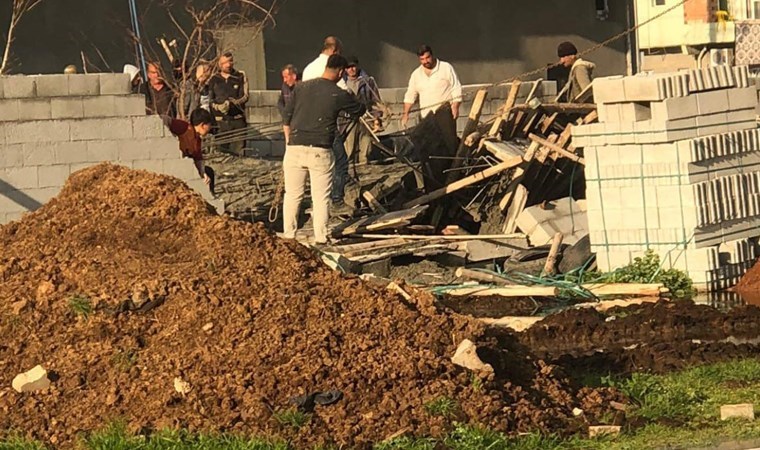 Mardin’de inşaat iskelesi çöktü: 2 işçi yaralandı