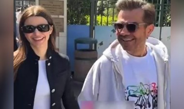 Beren Saat ve Kenan Doğulu oy kullandı: 'Yöneticilerimizi seçtik hayırlı olsun' – Son Dakika Yaşam Haberleri | Cumhuriyet