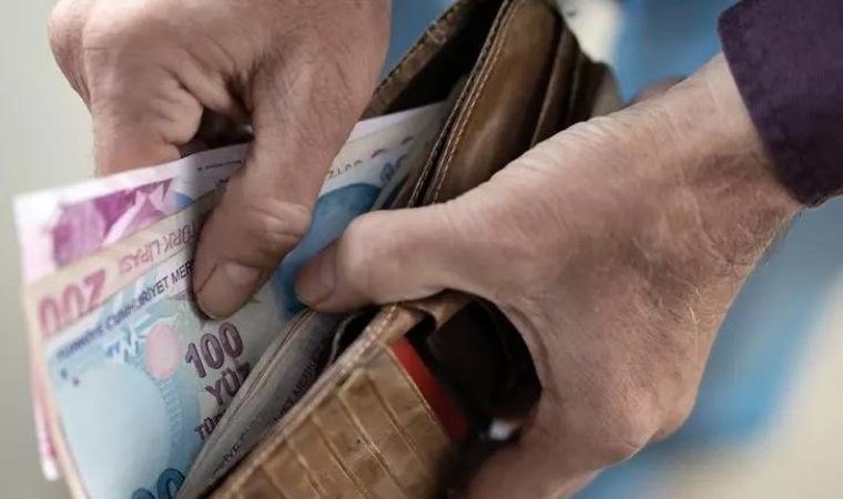 O tarihe dikkat çekildi! Emekliye ek zam yapılacak mı?