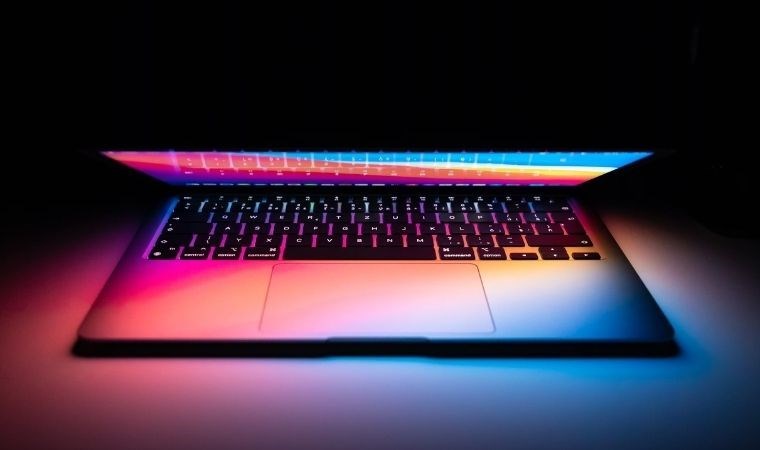 Mac kullanıcısı mısınız? Apple’ın M serisi işlemcilerinde kritik açık bulundu