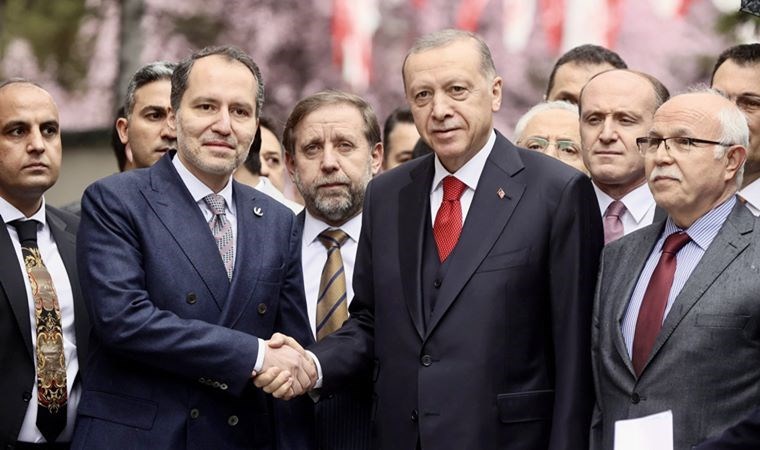 AKP’li yazar Tosun’dan canlı yayında bomba iddia: ‘Yeniden Refah adayları seçimden önce çekilecek’