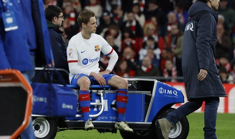 Frenkie de Jong’tan Barcelona’ya kötü haber!