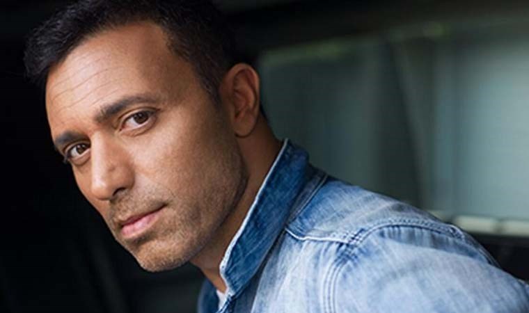 Mustafa Sandal seçim afişlerine tepki gösterdi: ‘Görüntü kirliliği’